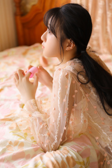 一个女人和三个男人的命运